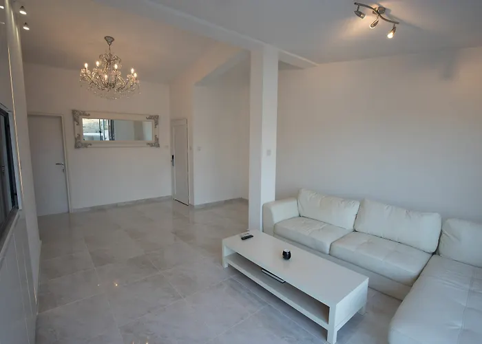 Tnk Luxury Suites