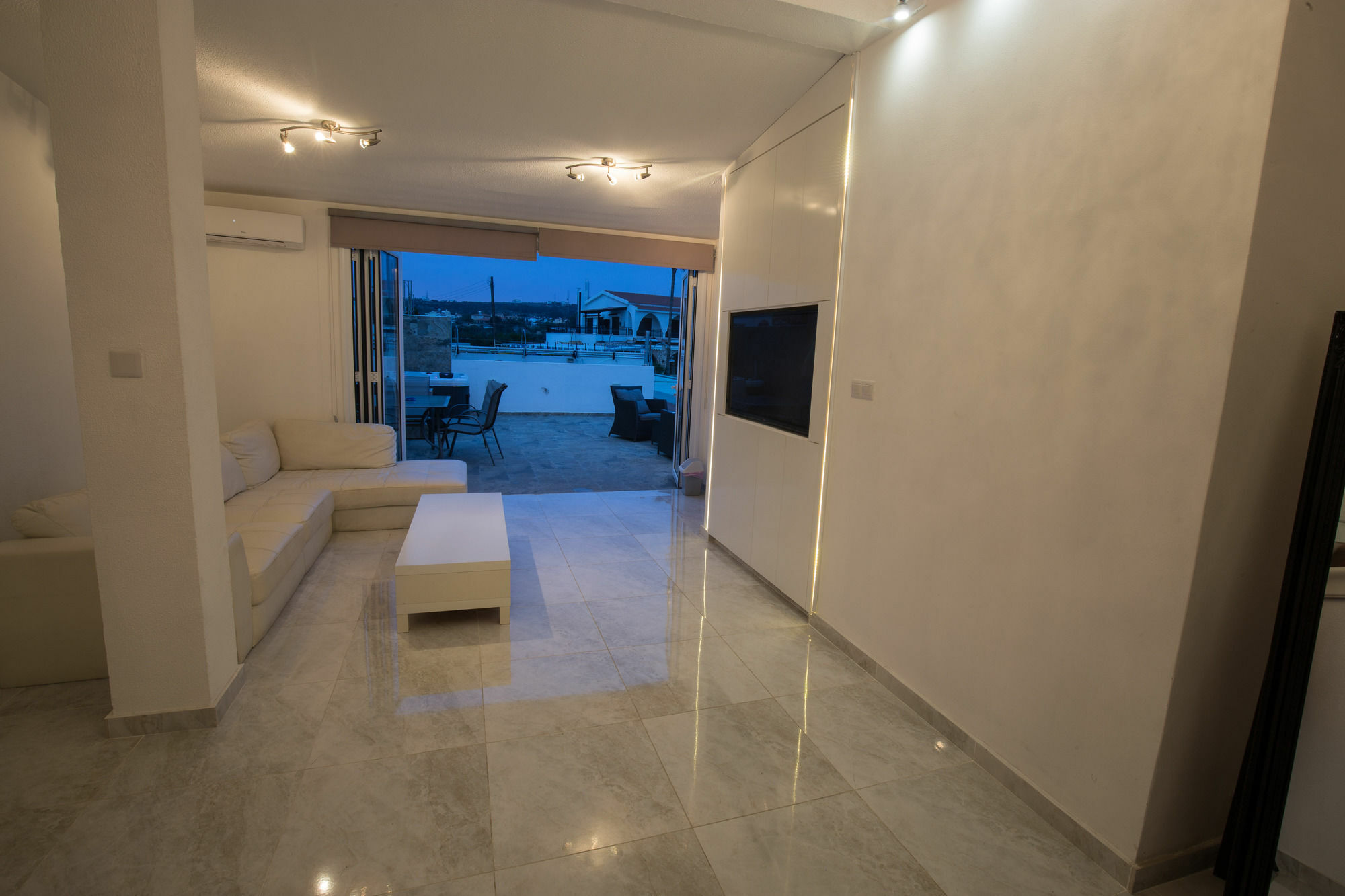 Tnk Luxury Apartment Ayia Napa